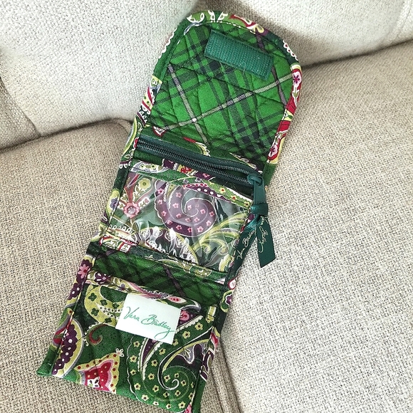 Vera Bradley tri-fold wallet - Picture 2 of 4